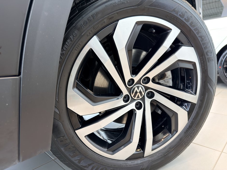 Volkswagen Atlas Highline 2022-16