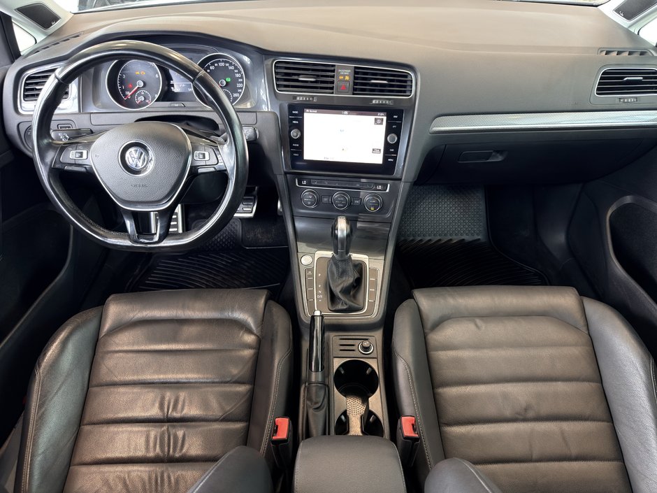 2019 Volkswagen Golf Alltrack-22