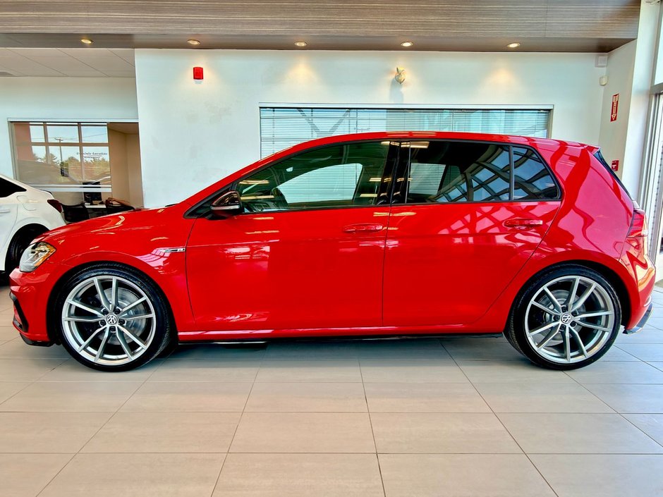 2019 Volkswagen Golf R-7