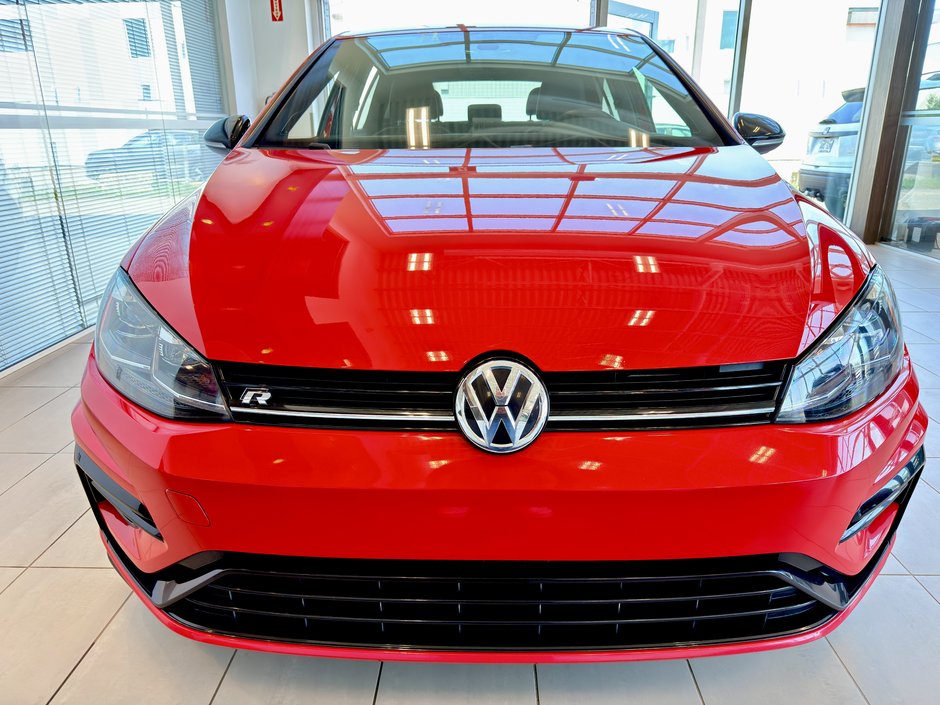 2019 Volkswagen Golf R-4