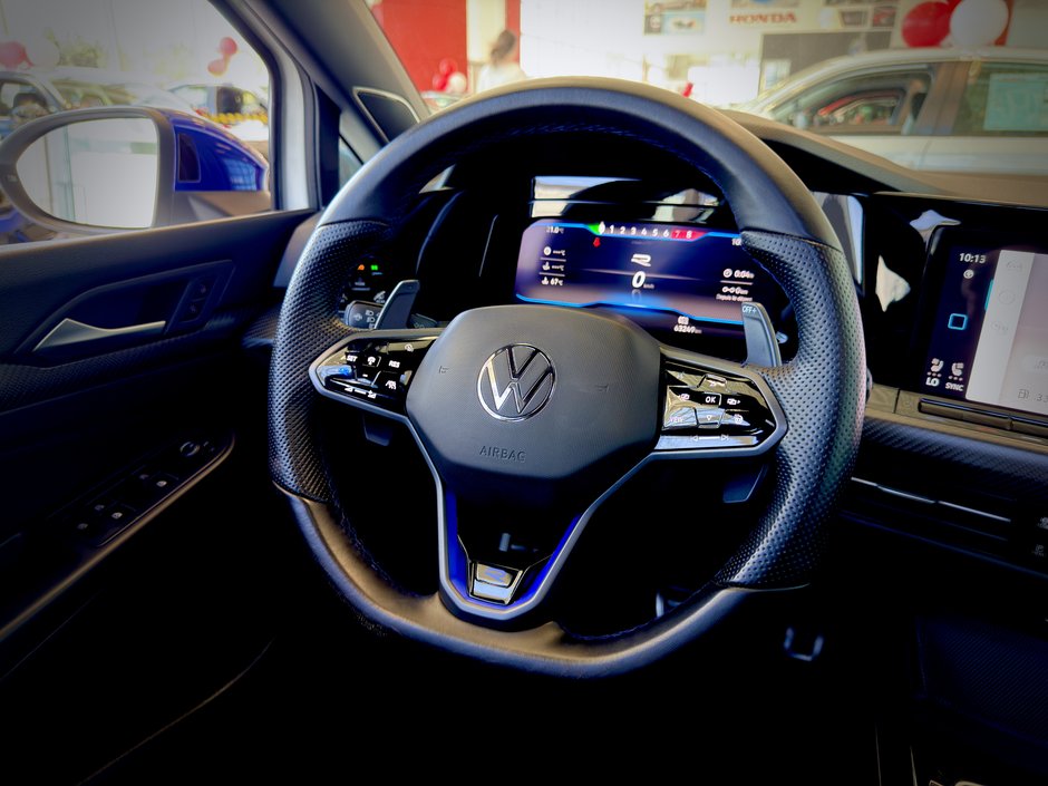 2023 Volkswagen Golf R 20th Anniversary-26