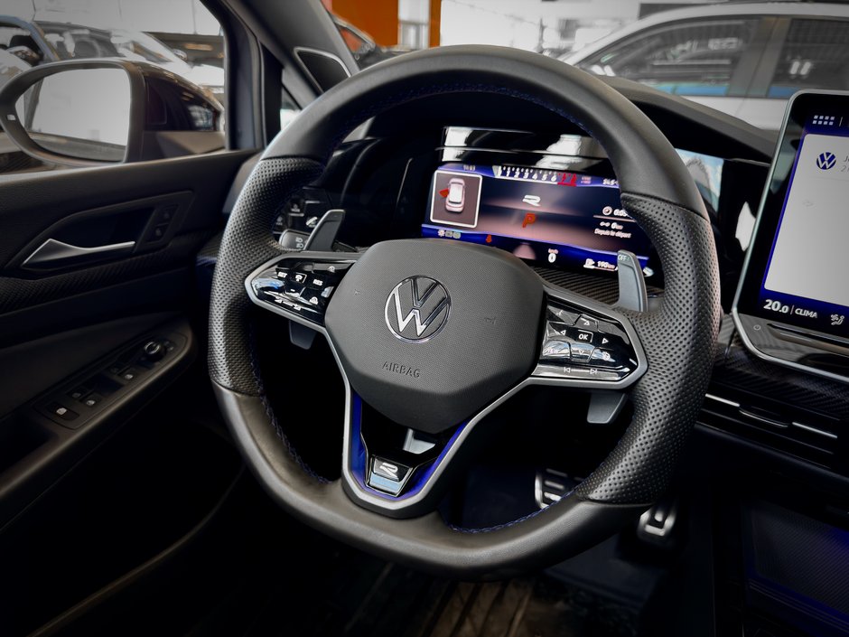 2026 Volkswagen Golf R Black Edition-23
