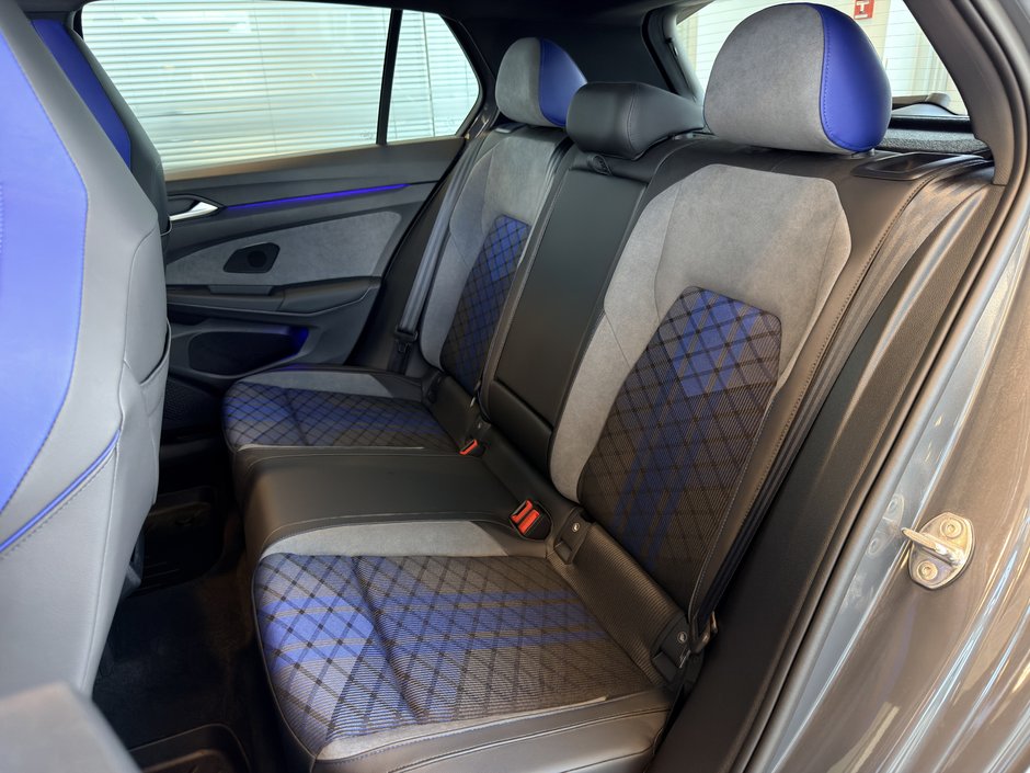 2026 Volkswagen Golf R Black Edition-24