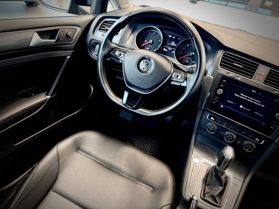 Volkswagen Golf SportWagen Highline 2019-16