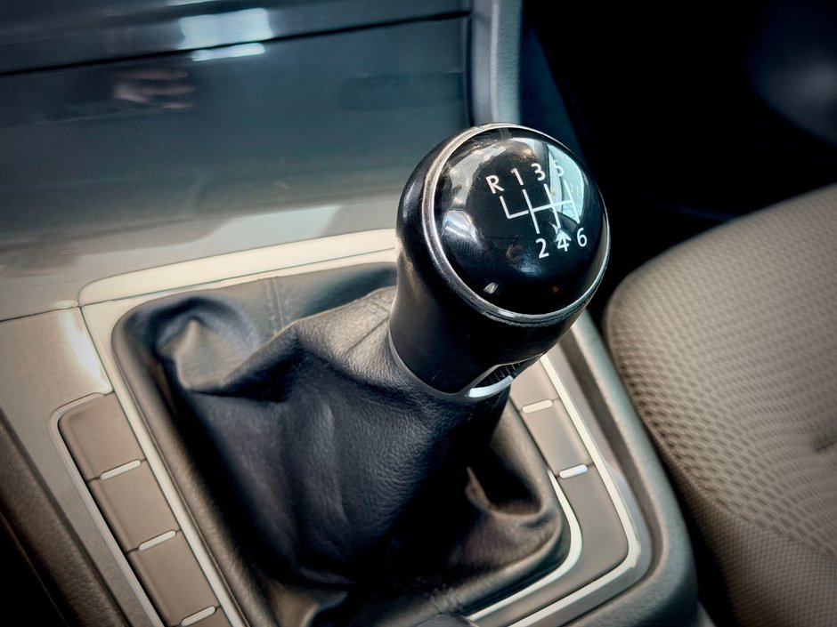 Volkswagen Golf Comfortline 2019-25