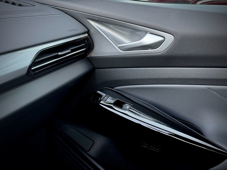 2025 Volkswagen ID.4 Pro S-30