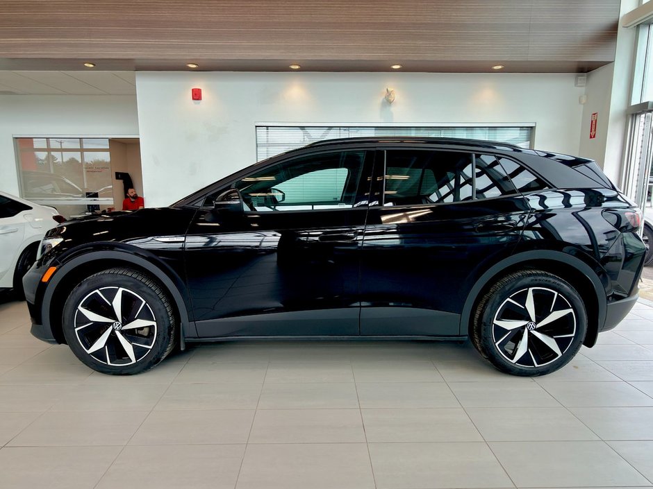 2025 Volkswagen ID.4 Pro-8