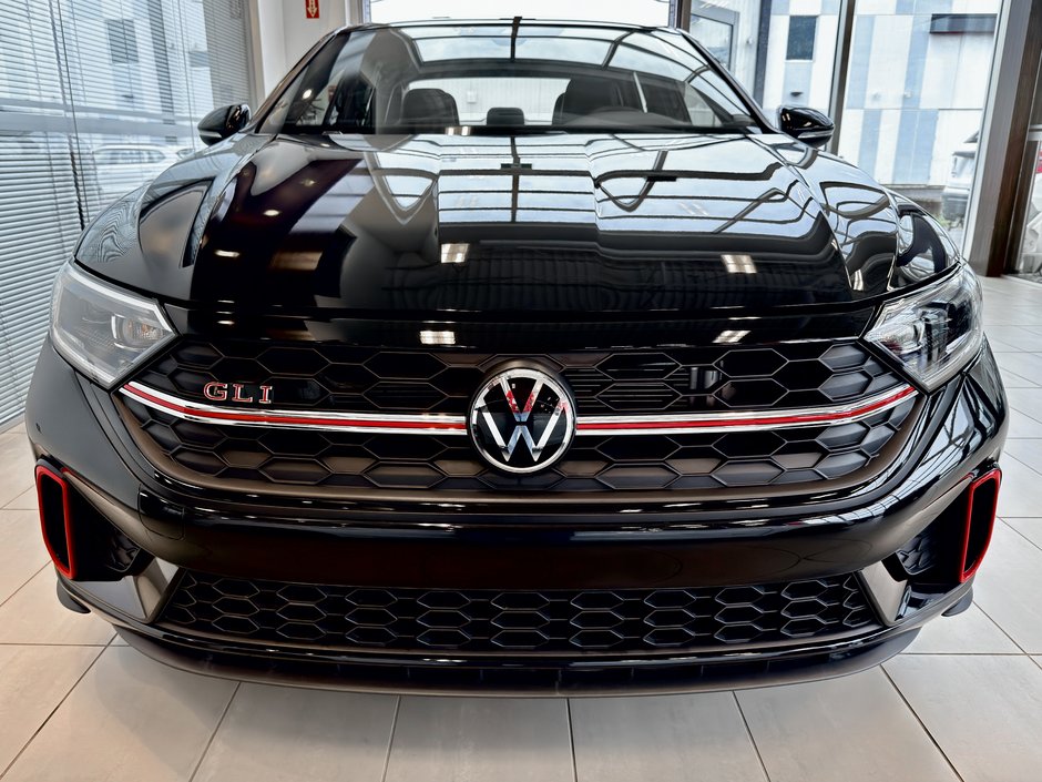 Volkswagen Jetta GLI  2022-5