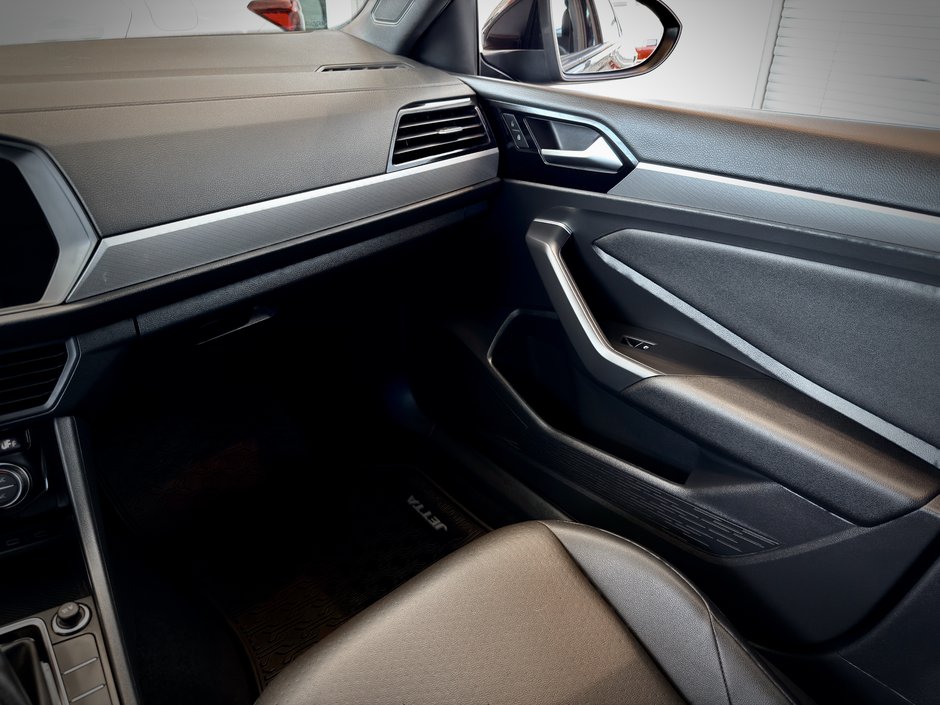 2021 Volkswagen Jetta Highline-21