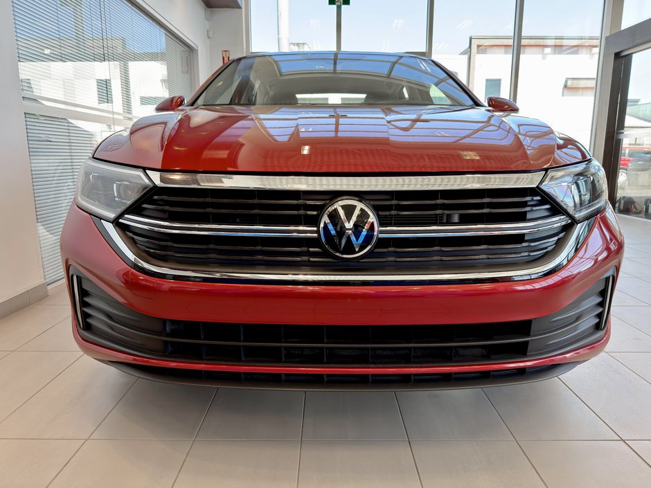 Volkswagen Jetta Highline 2024-4