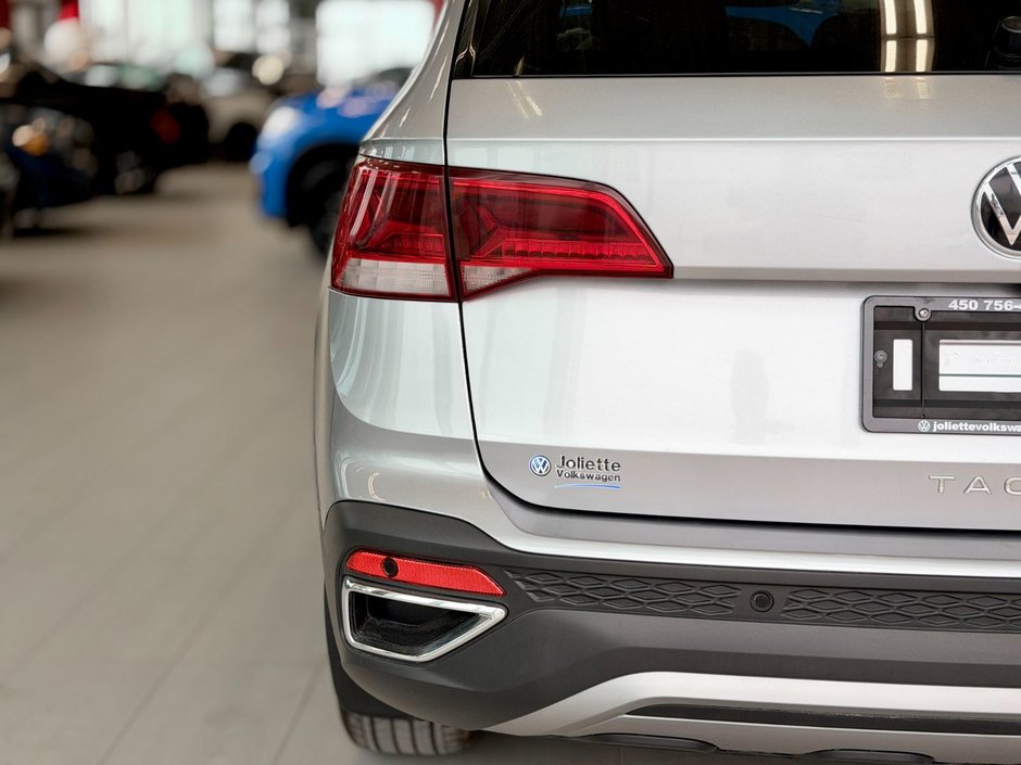 2023 Volkswagen Taos Highline-10