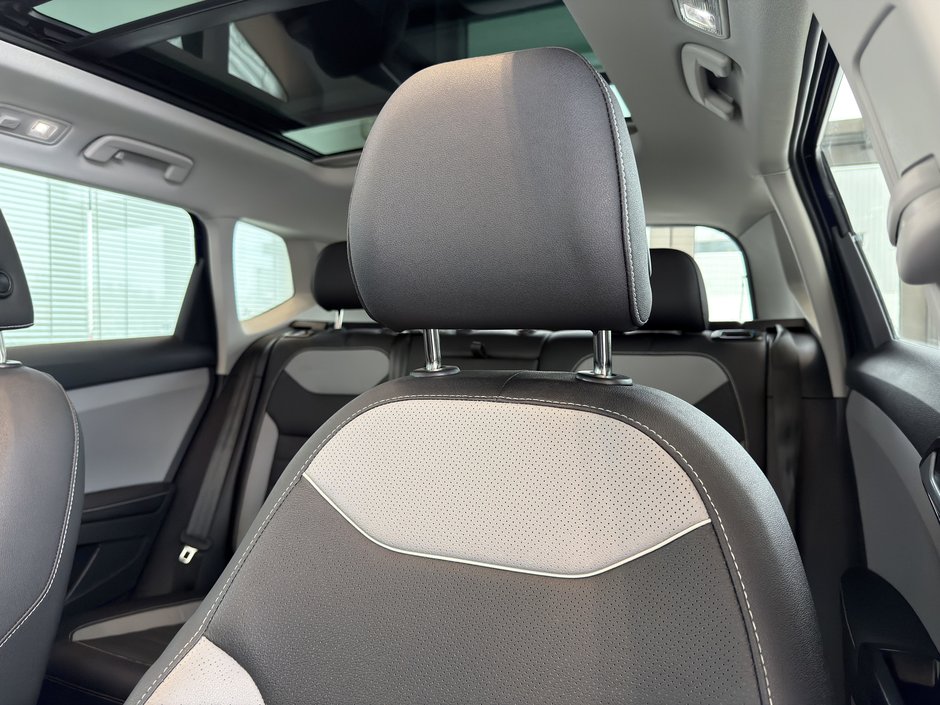 2024 Volkswagen Taos Highline-20