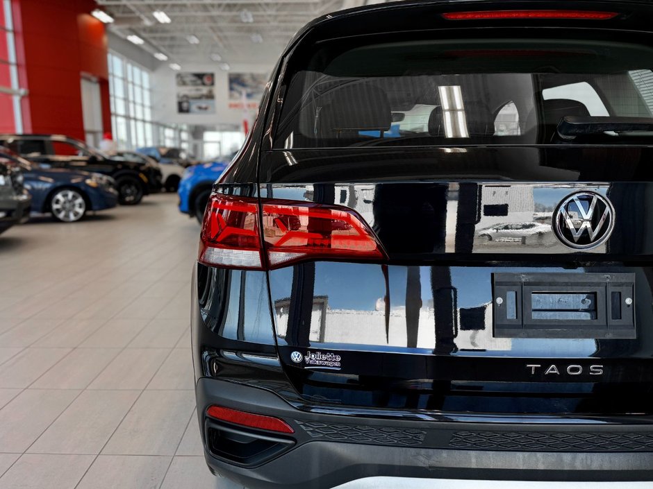 2024 Volkswagen Taos Trendline-12