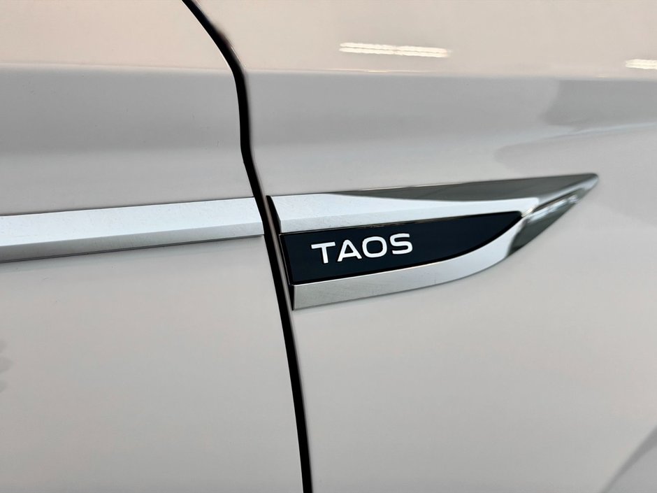 Volkswagen Taos Trendline 2024-14