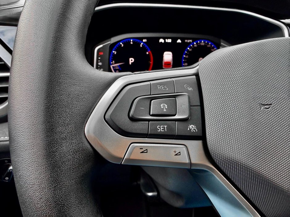 2025 Volkswagen Taos Comfortline Black Edition-22