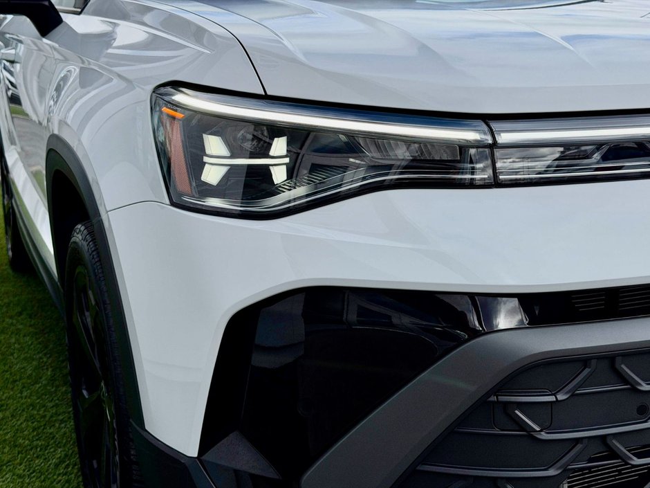 2025 Volkswagen Taos Comfortline Black Edition-4