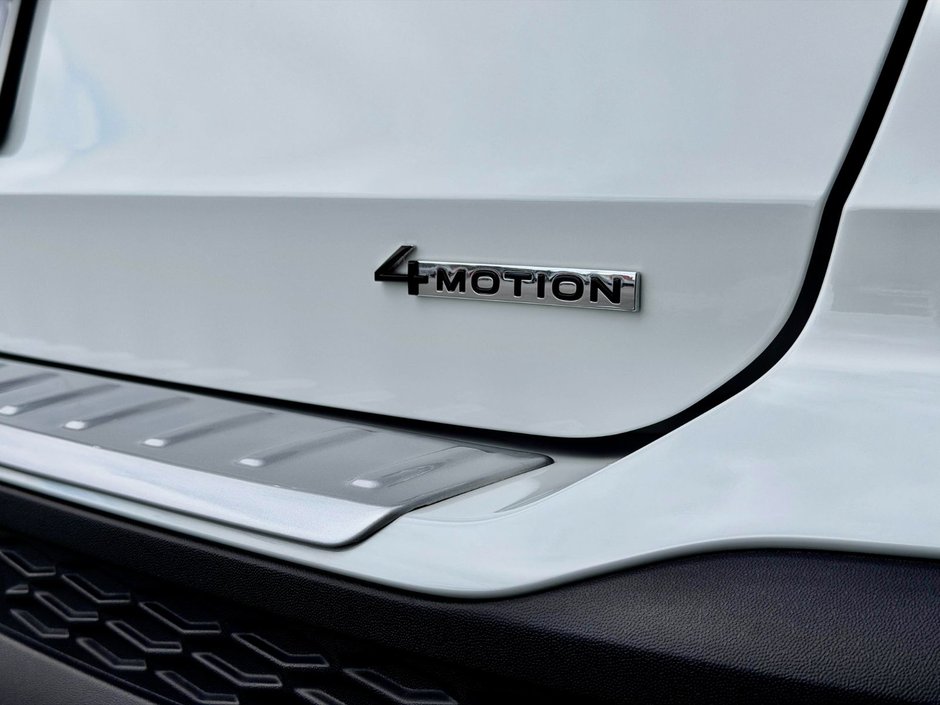 2025 Volkswagen Taos Comfortline Black Edition-8