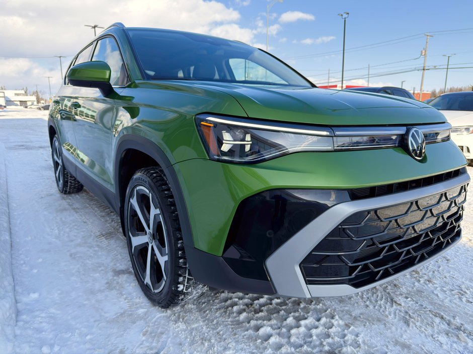 2025 Volkswagen Taos Highline-3