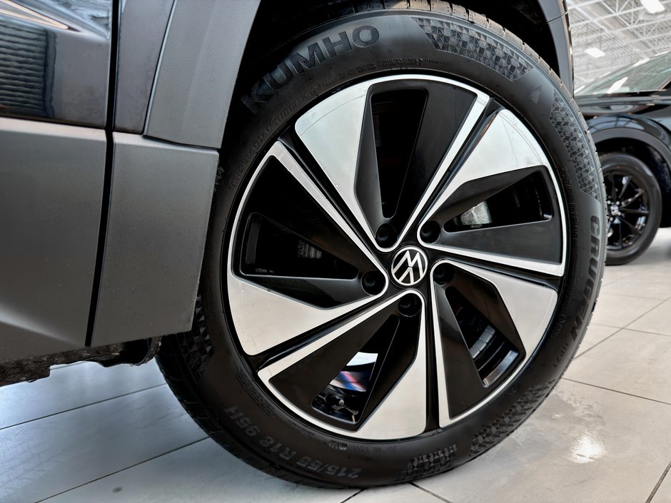 Volkswagen Taos Comfortline 2025-12