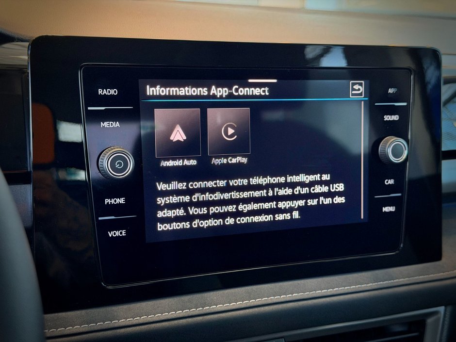 2026 Volkswagen Taos Comfortline Black Edition-28