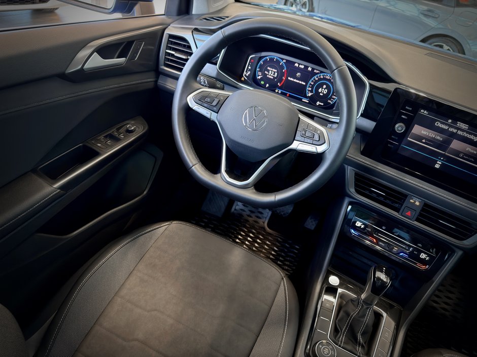 2026 Volkswagen Taos Comfortline Black Edition-23