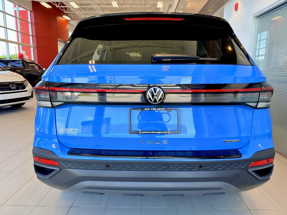 2026 Volkswagen Taos Comfortline Black Edition-11