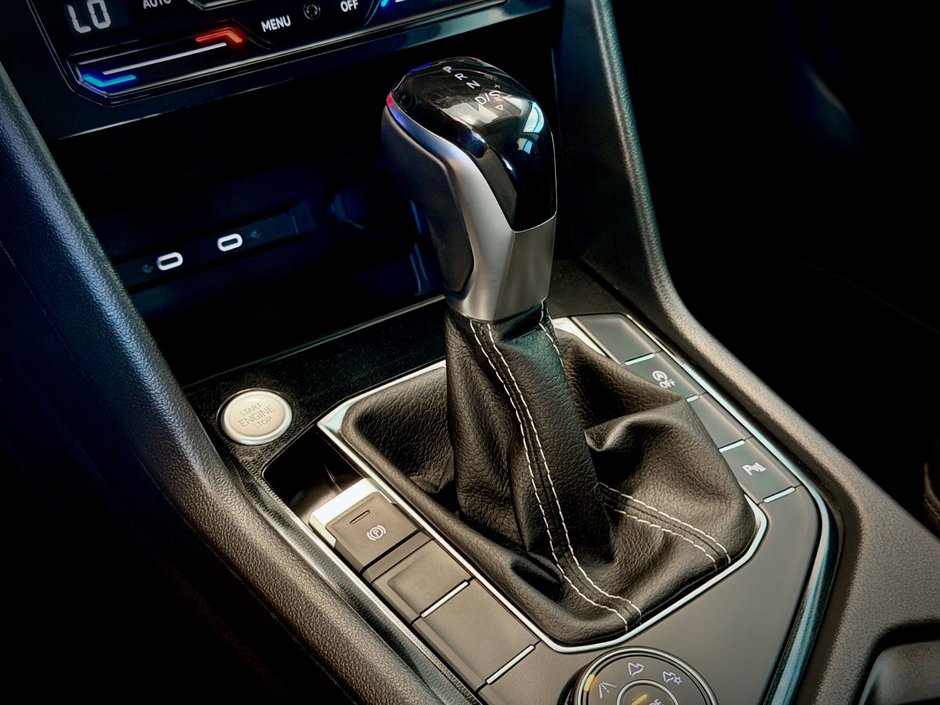 Volkswagen Taos Comfortline Black Edition 2026-30