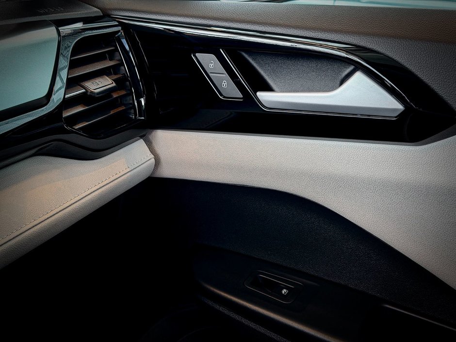 2026 Volkswagen Taos Trendline-29