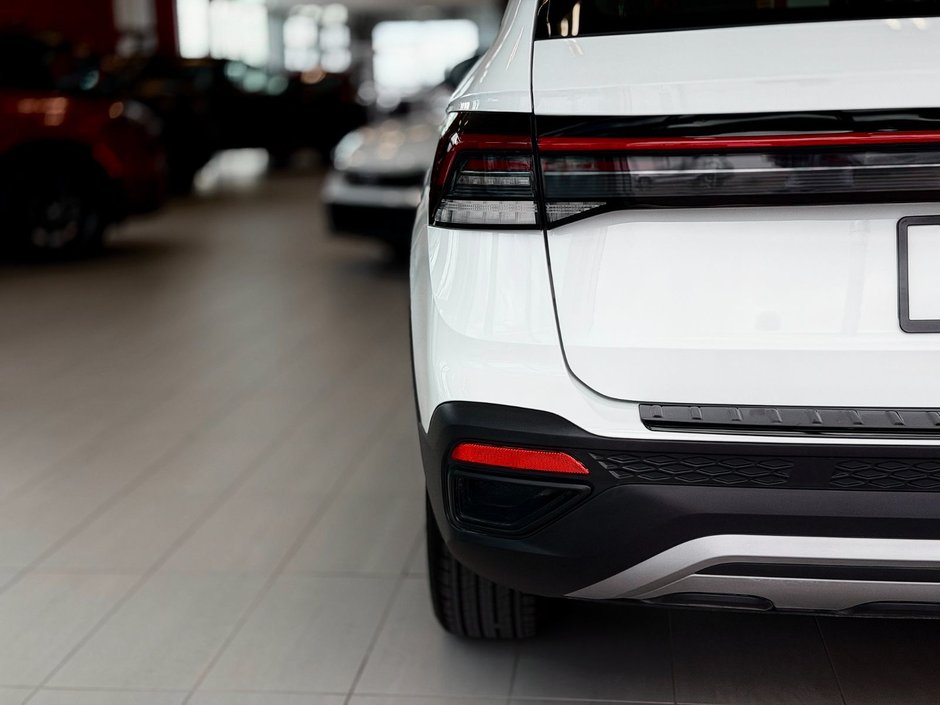 2026 Volkswagen Taos Trendline-10