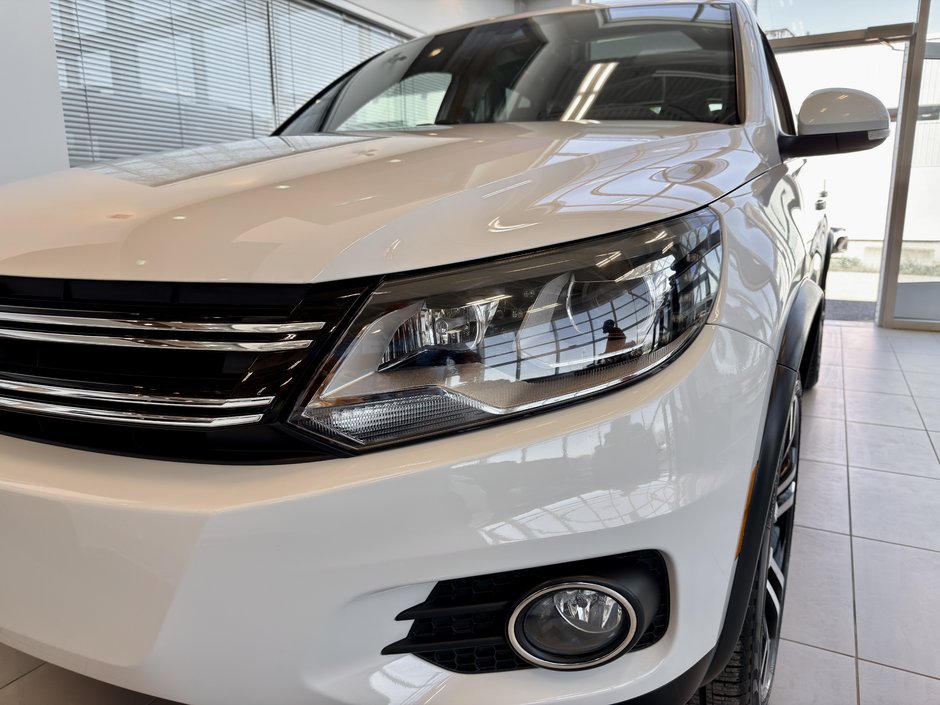 2017 Volkswagen Tiguan Highline-33