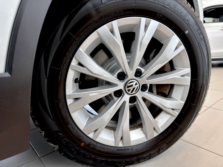 Volkswagen Tiguan Trendline 2018-15