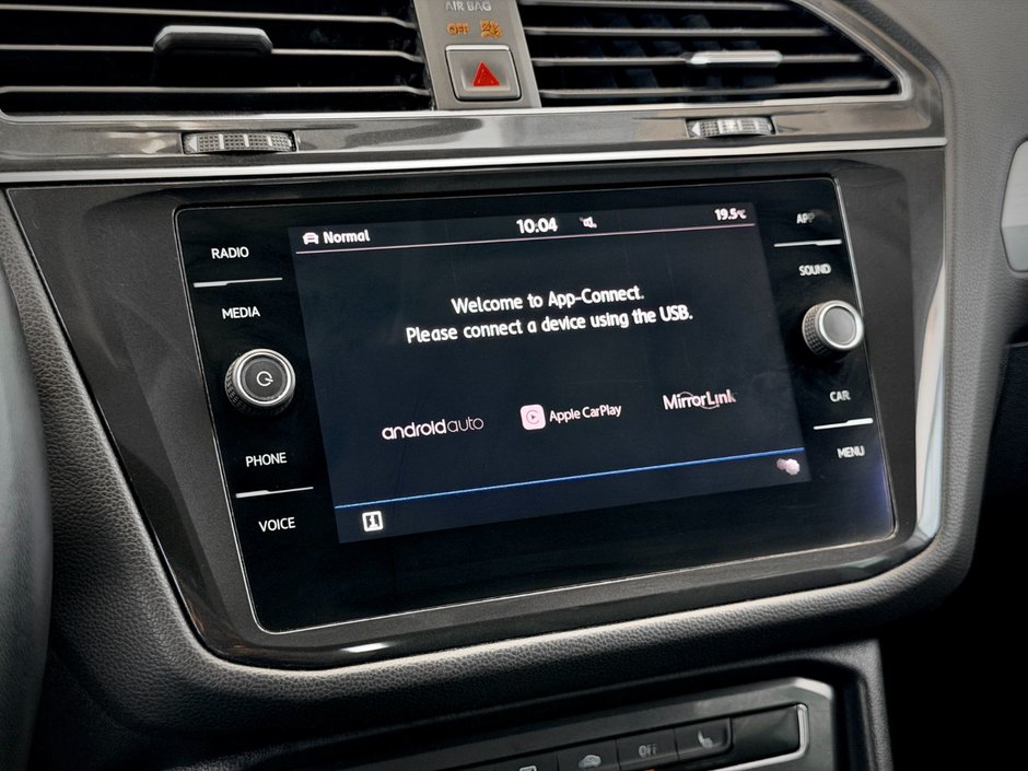 Volkswagen Tiguan Trendline 2018-27