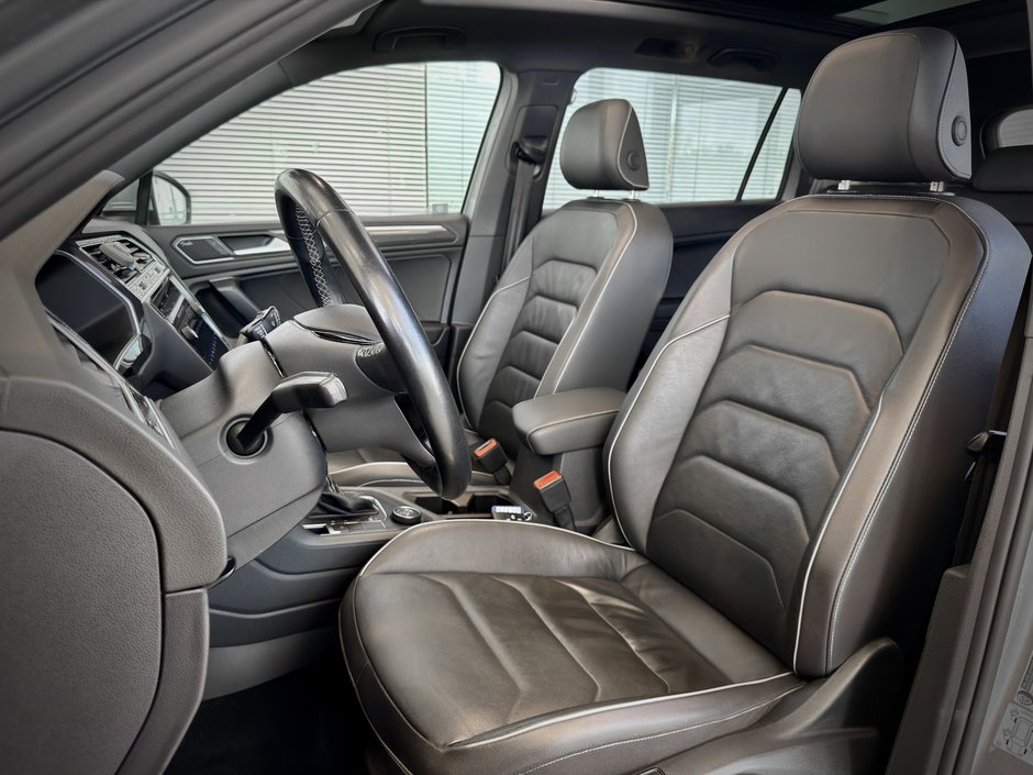 2021 Volkswagen Tiguan Highline-25