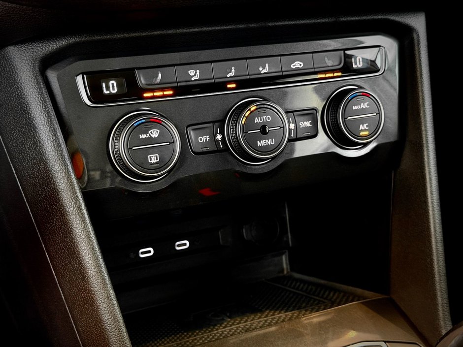 Volkswagen Tiguan Comfortline 2021-29