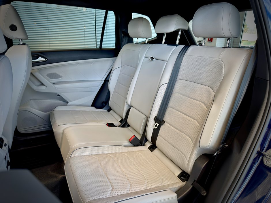 Volkswagen Tiguan Highline R-Line 2024-25