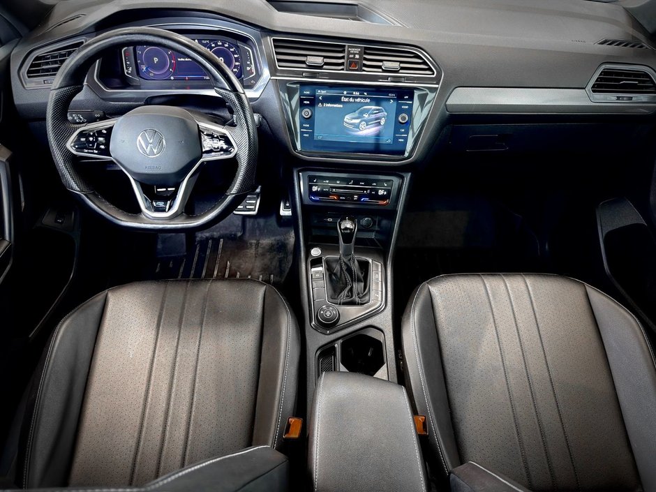 Volkswagen Tiguan Comfortline R-Line Black Edition 2024-20