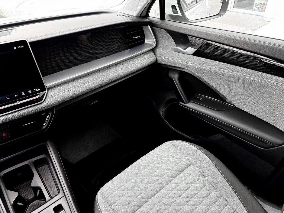 Volkswagen Tiguan Trendline 2025-21