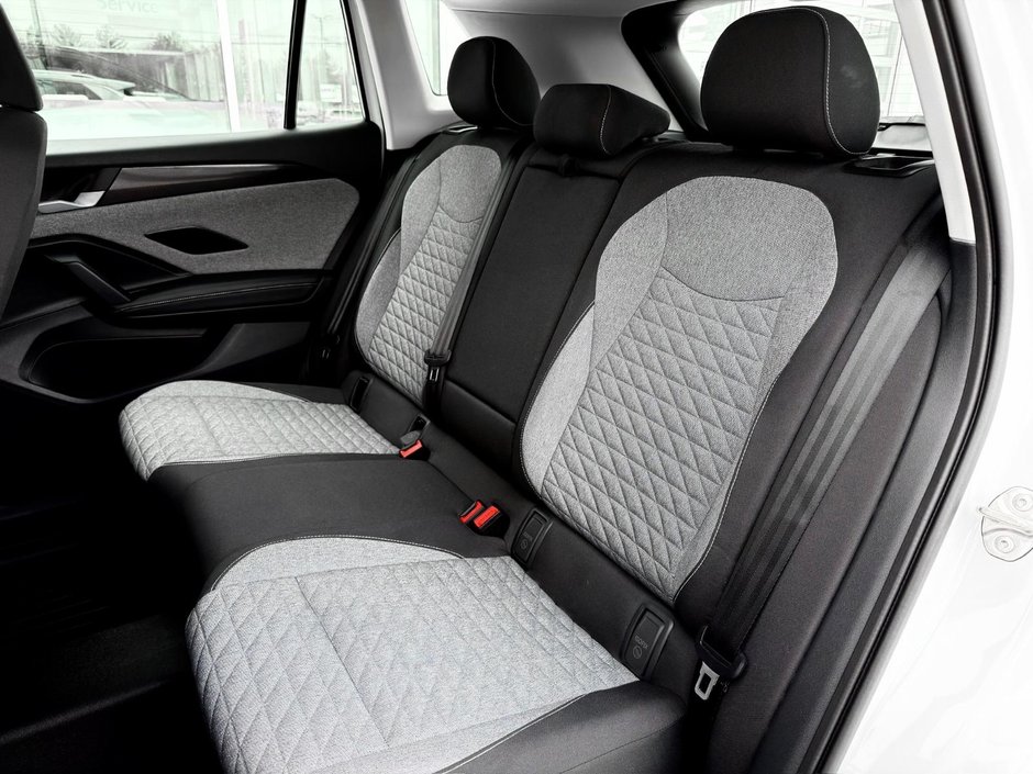 Volkswagen Tiguan Trendline 2025-17