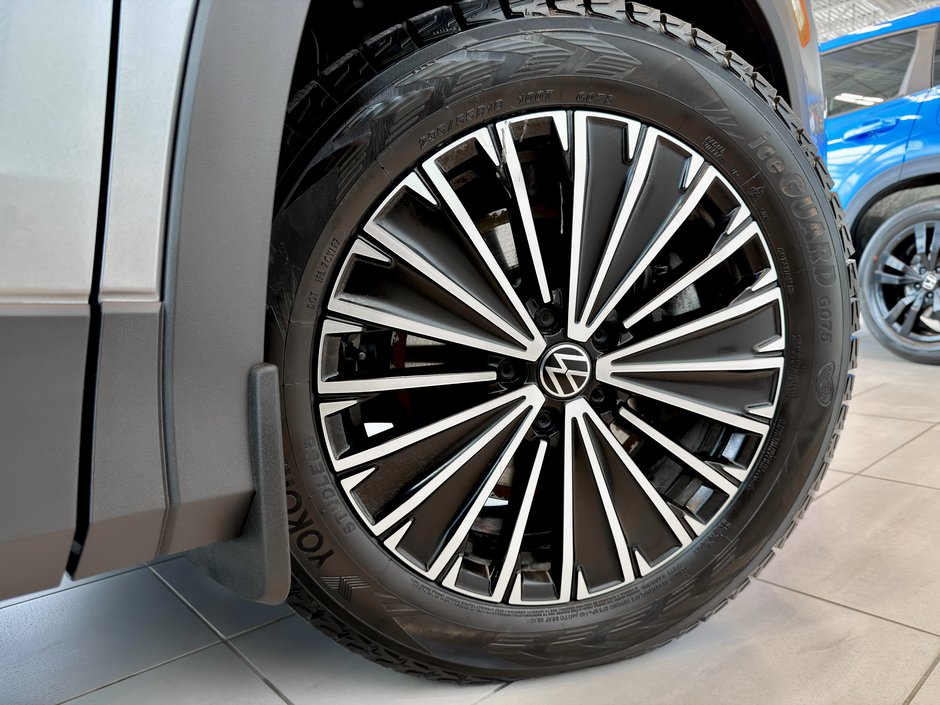 Volkswagen Tiguan Comfortline 2025-14