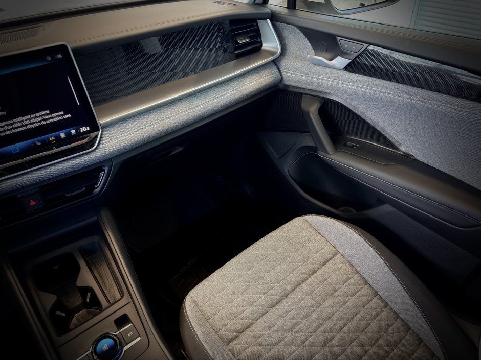 Volkswagen Tiguan Trendline 2025-16