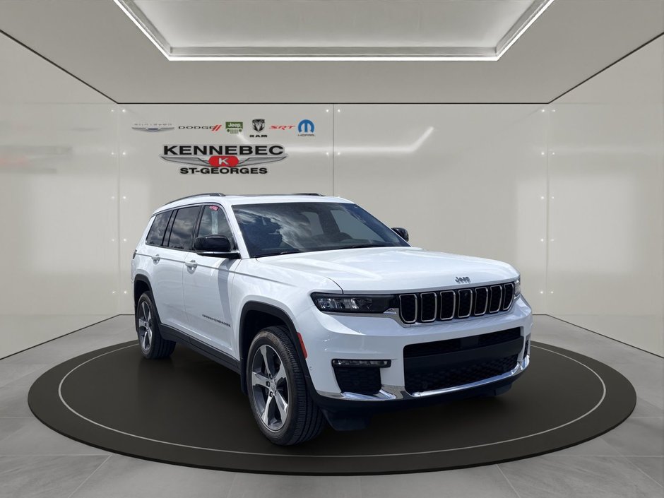 2023 Jeep Grand Cherokee L Limited in Saint-Georges, Quebec