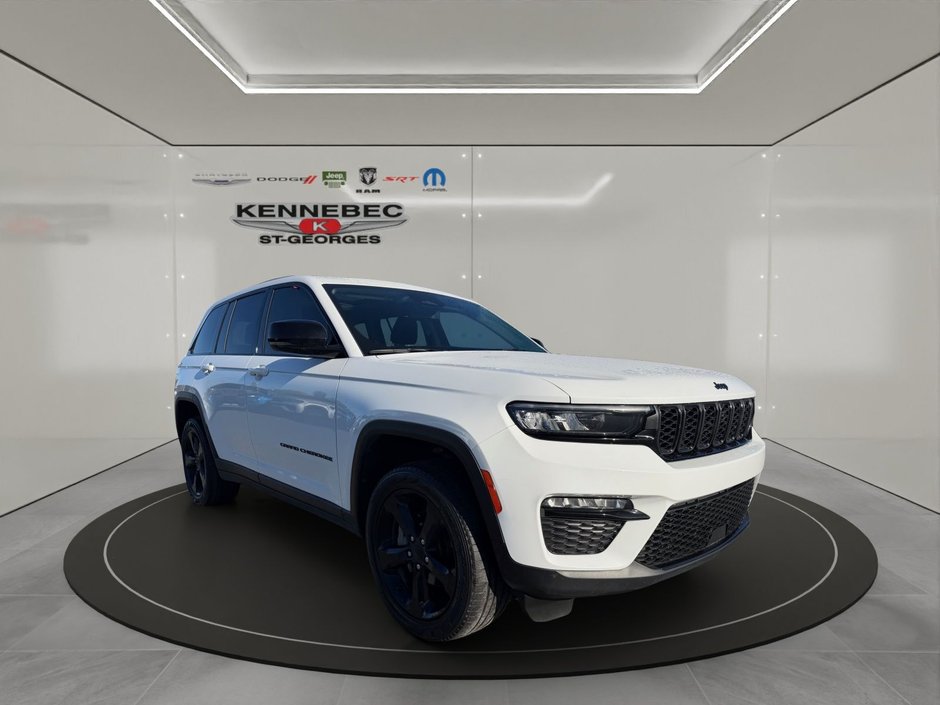 2023 Jeep Grand Cherokee Limited in Saint-Georges, Quebec