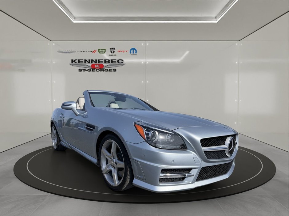 2016 Mercedes-Benz SLK 350 in Saint-Georges, Quebec