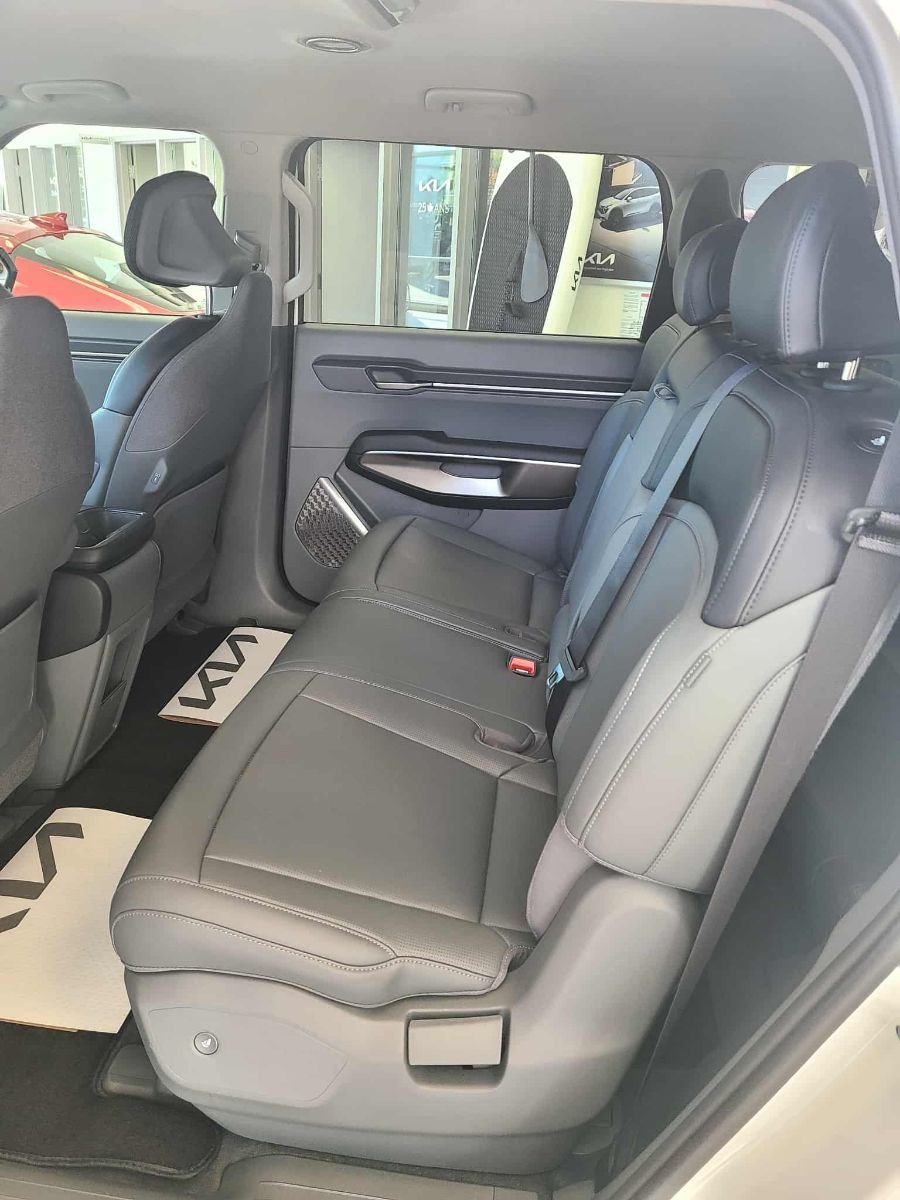2026 Kia EV9 Land