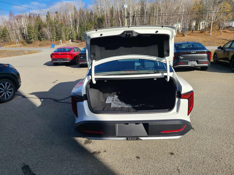 2025 Kia K4 LX Remote start included