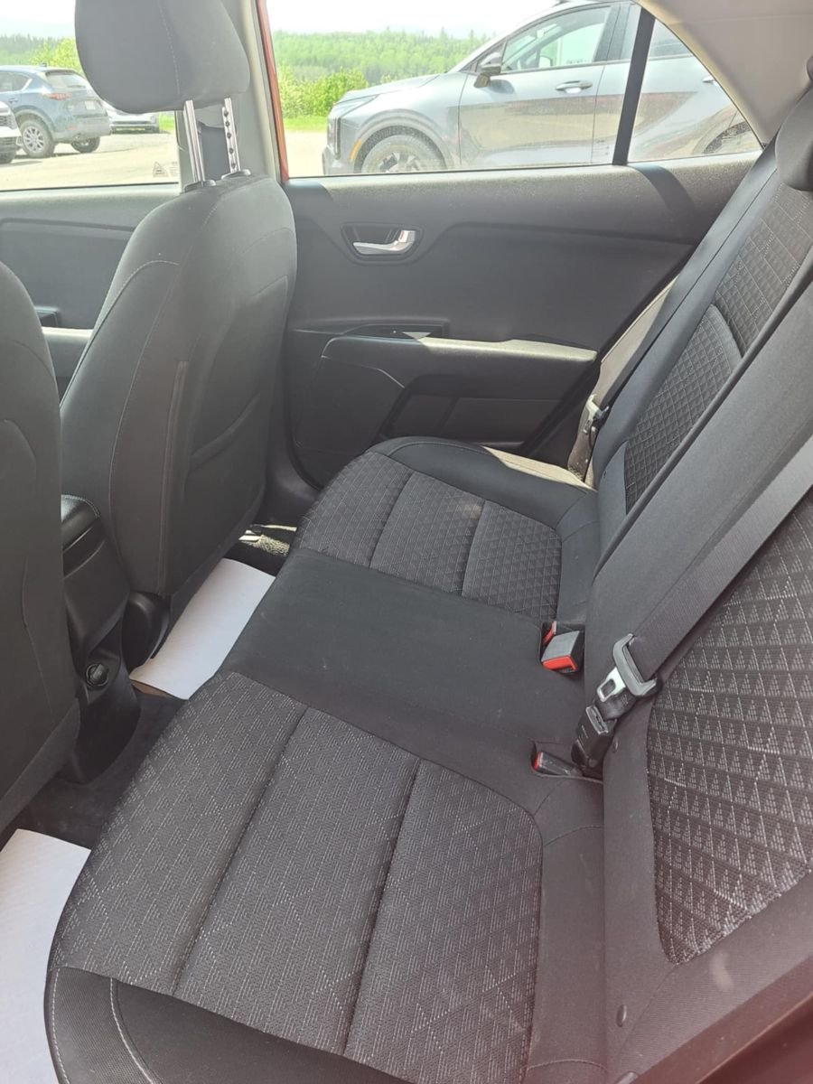 Kia Rio 5-door LX + 2019
