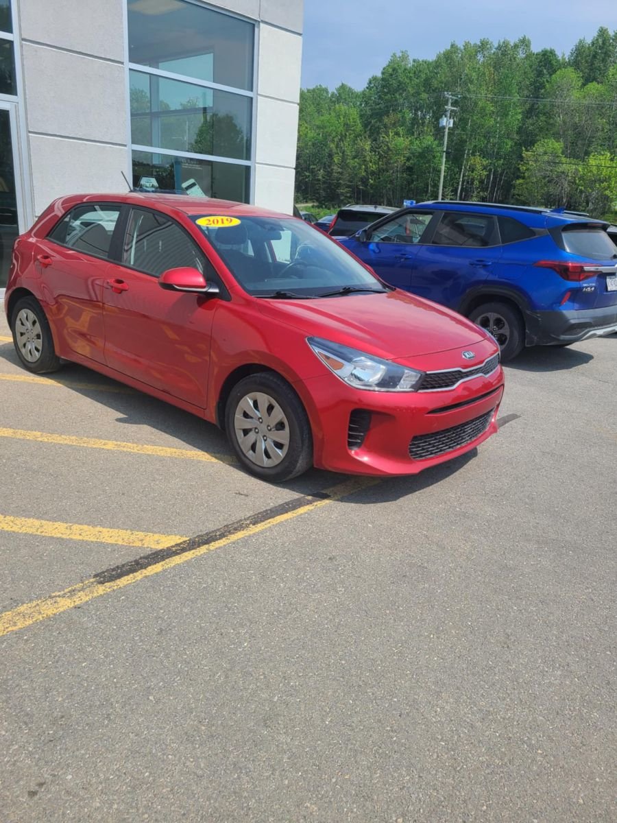 Kia Rio 5-door LX + 2019