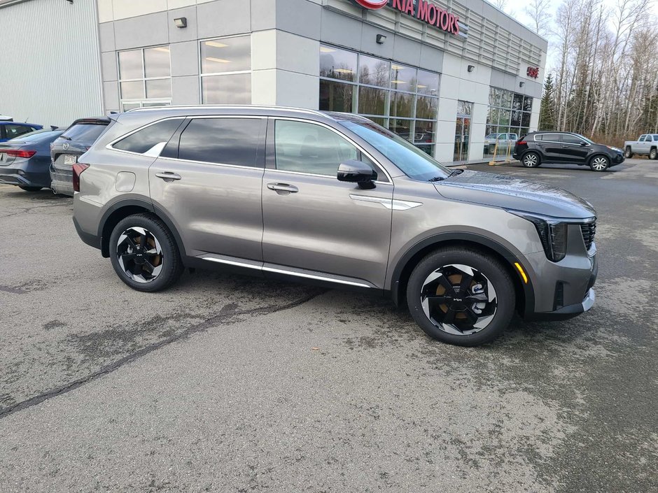 Kia Sorento Plug-In Hybrid EX 2026 Capacité de remorquage : 2000 livres