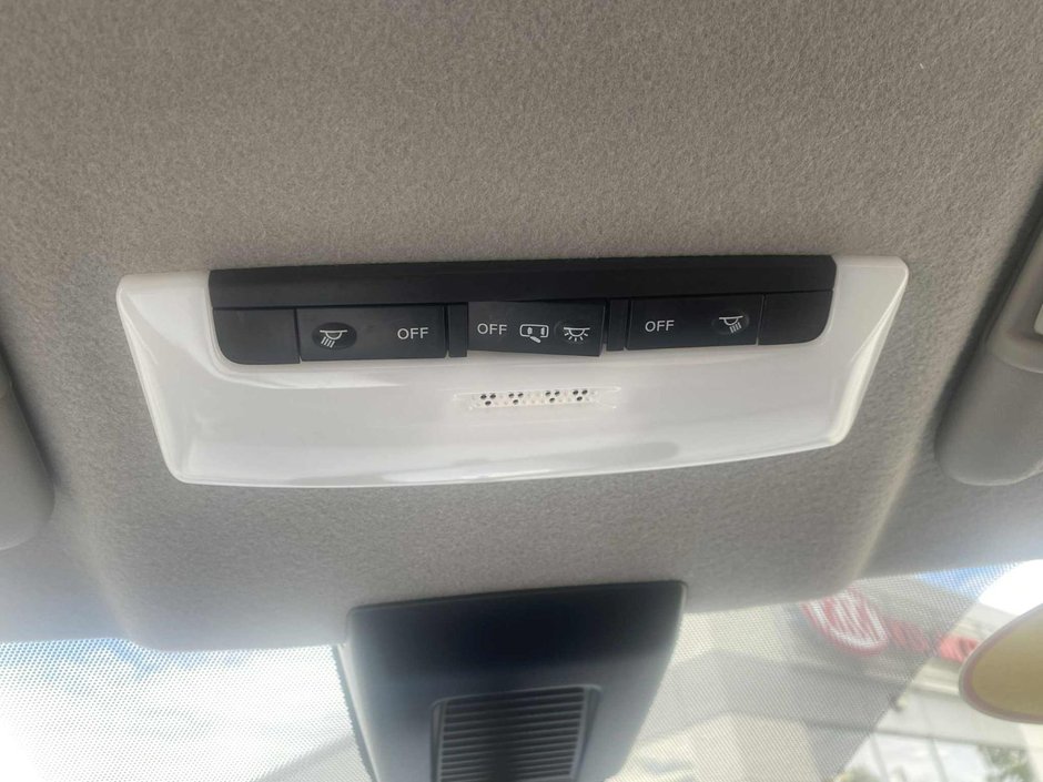 Nissan Kicks S 2023