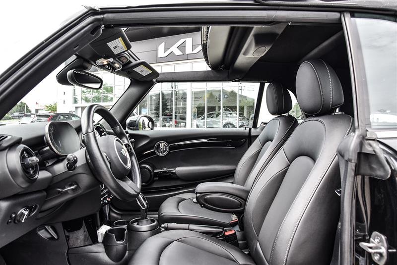 2024 MINI Cooper Convertible Cooper Cooper- Brk assist|Camera|keyless|TPMS|Traction C